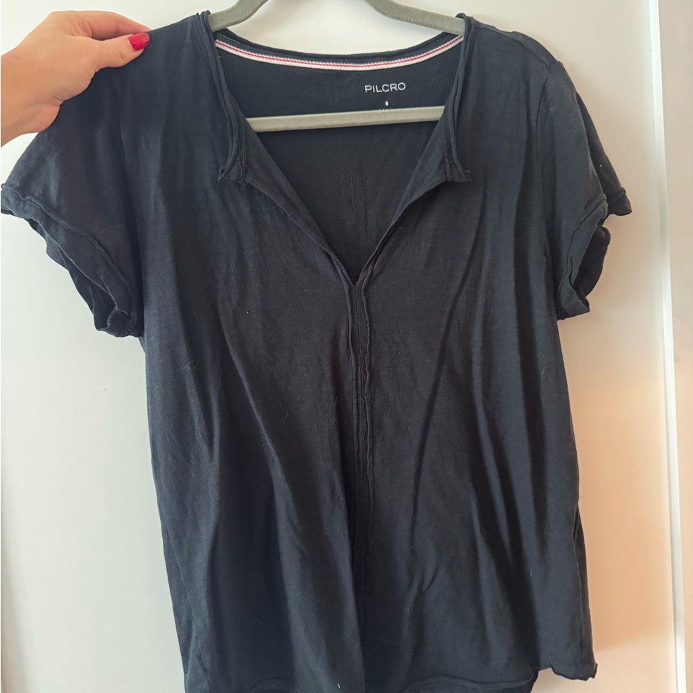 Pilcro Black Relaxed v-neck shirt